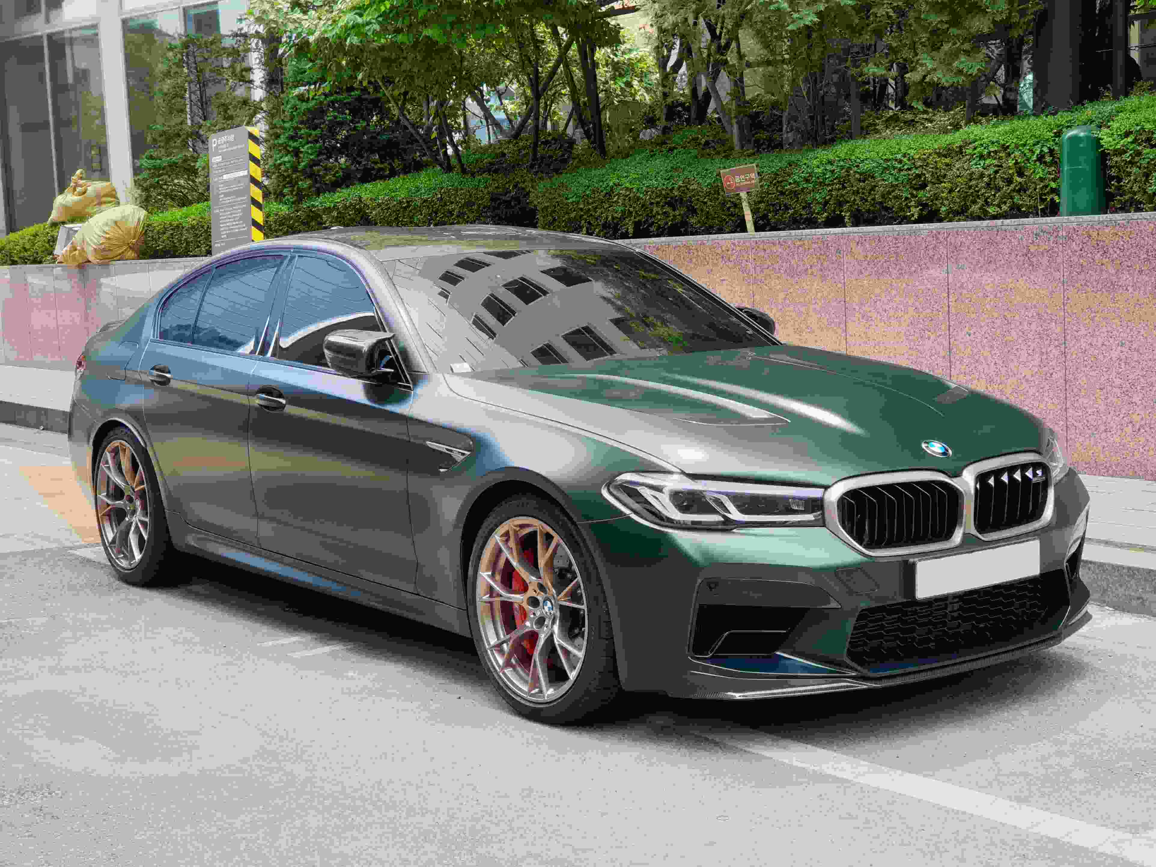 M5 CS