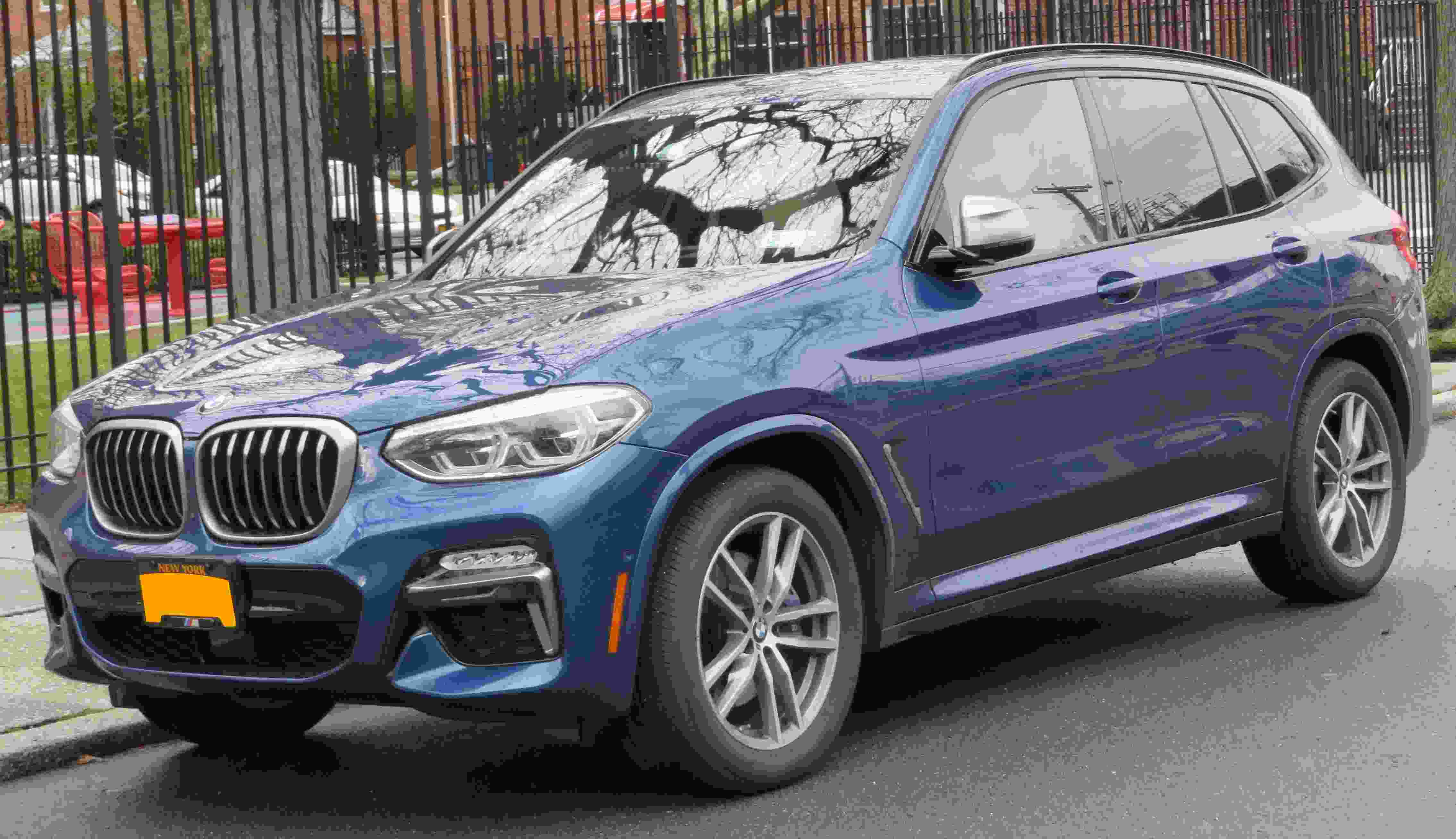 X3 M40i